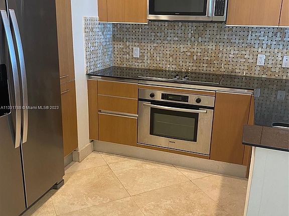 2nd image of 1060 Brickell Ave APT 3611