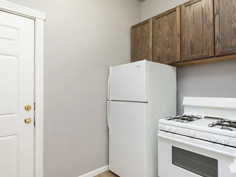 4255 W Addison St #57-3 — Photo 5