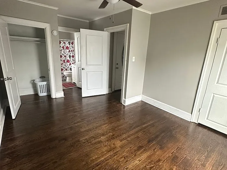 1114 S Aspen St — Photo 8
