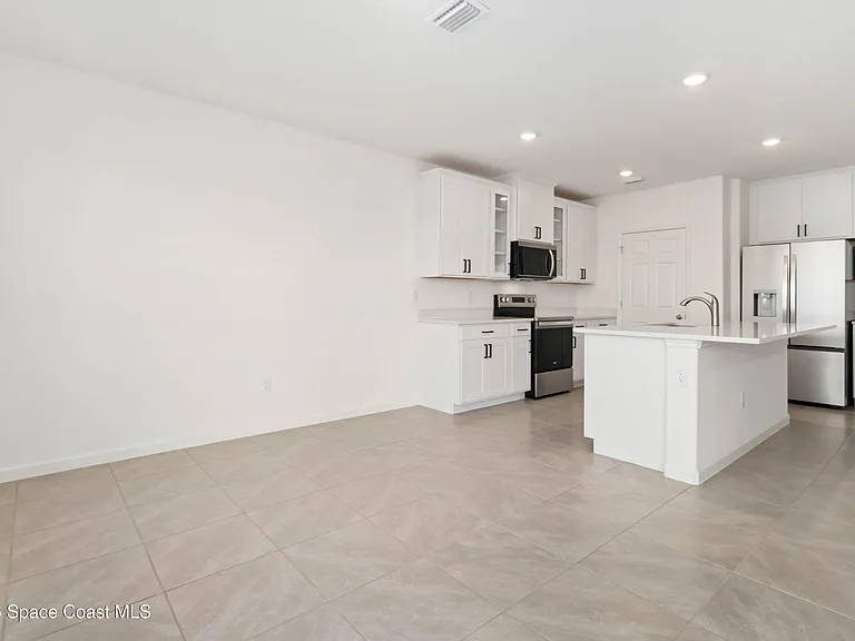 5072 Alabaster Dr — Photo 14