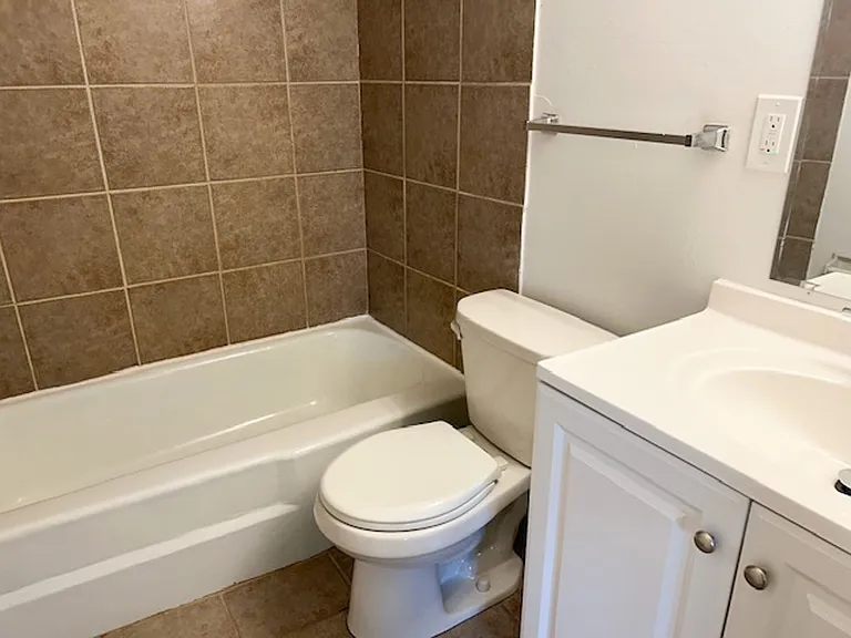 7816 Sailor Pl — Photo 9