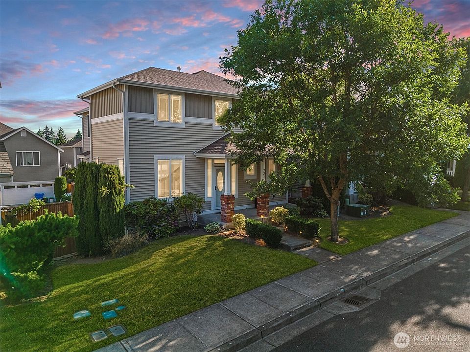 1st image of 721 26th Avenue SW