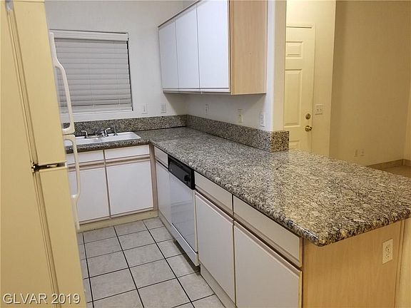 5th image of 5751 E Hacienda Ave Unit 128