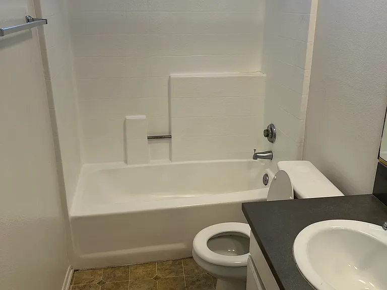 1000 S Corning St #102 — Photo 9