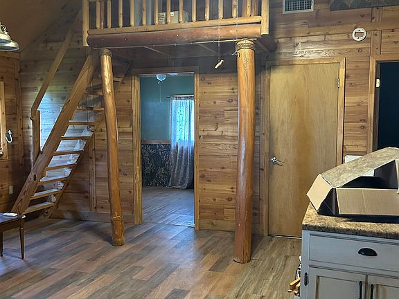 3rd image of 4146 Watkins Rd