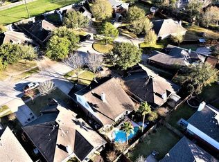 10915 Desert Springs Cir, Houston, TX 77095