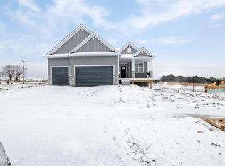 1185 136th St E, Rosemount, MN 55068