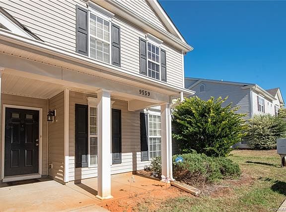 2nd image of 9559 Littleleaf Dr