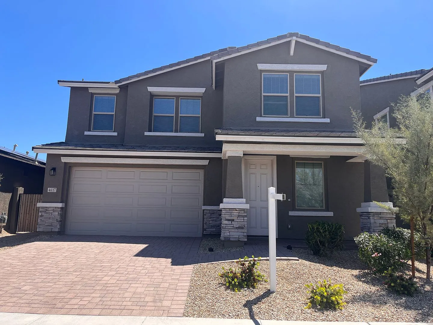 4 bed, 3.5 bath, 3263 sqft, $2,595 — Photo 3