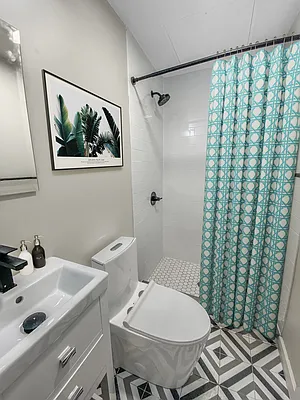 Rented by Swythe, Inc. | media 13