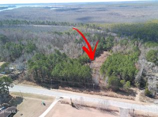 138 Worth Guard Rd, Coinjock, NC 27923