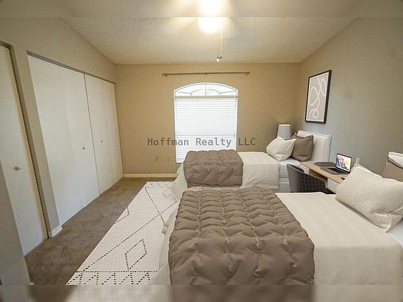 4th image of 14641 Par Club Cir