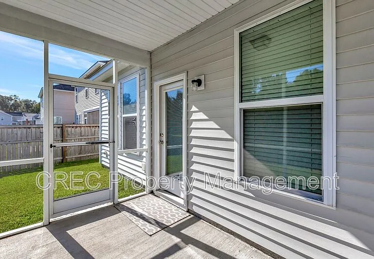 1689 Eider Down Dr — Photo 33