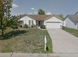 206 Fieldhurst Ct, Saint Charles, MO