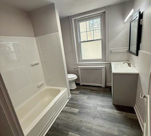 5th image of 20 W Stratford Ave Floor 3