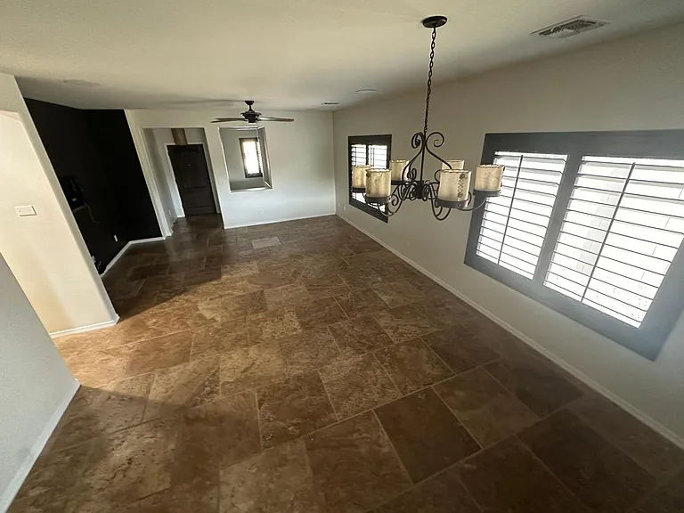 1703 W Big Oak St — Photo 29