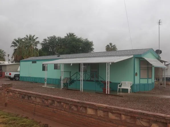 8807 S Mary Ann Ct, Wellton, AZ 85356