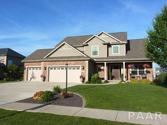 2nd image of 442 Garnet Dr