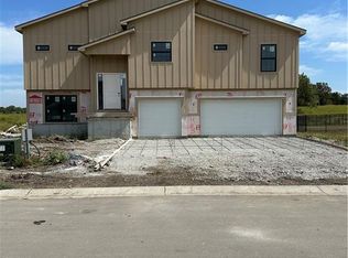 463 Green Dr, Lawson, MO 64062