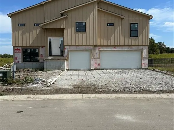 463 Green Dr, Lawson, MO 64062