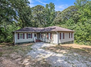 2577 Hiram Sudie Rd, Hiram, GA 30141