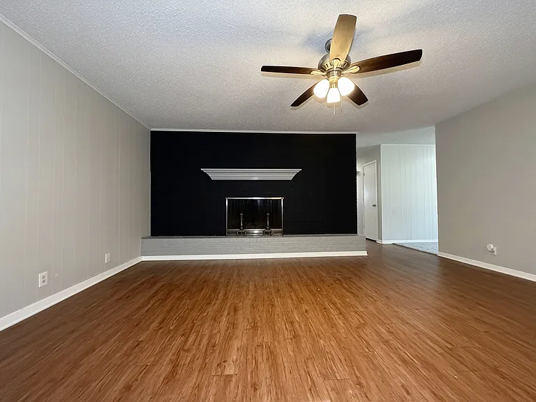 3113 Northridge Dr — Photo 4