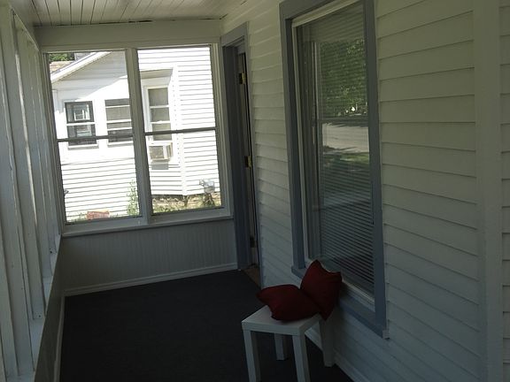 3 season wrap-around porch