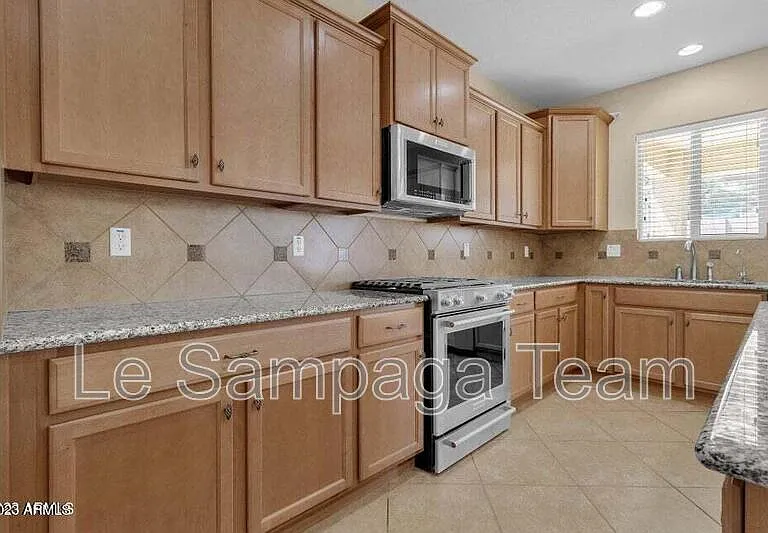 5542 W Kowalsky Ln — Photo 26