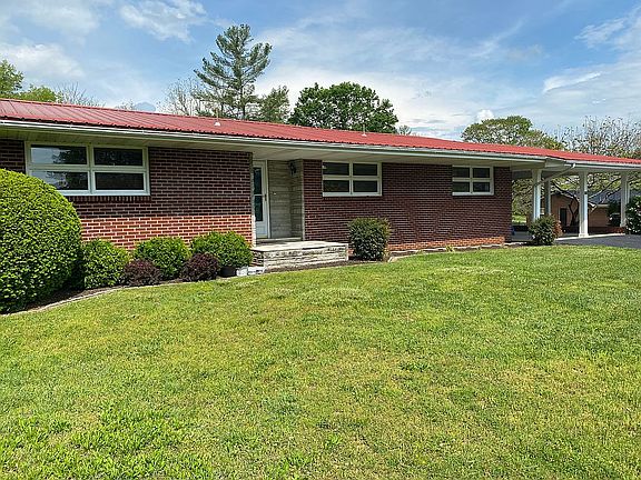 2nd image of 115 Walnut Hills Dr