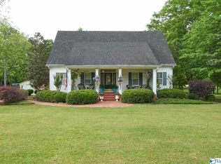 1007 Main St E, Hartselle, AL 35640