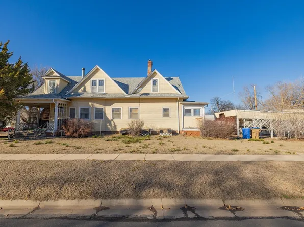 302 N Adams St, Cheney, KS 67025