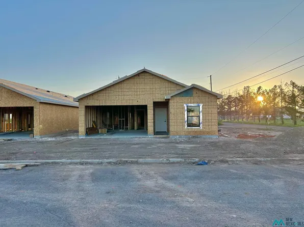 1707 N Cobb Dr, Hobbs, NM 88240