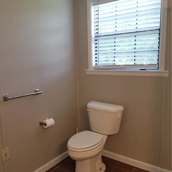 652 Ralph Rahn Rd — Photo 14