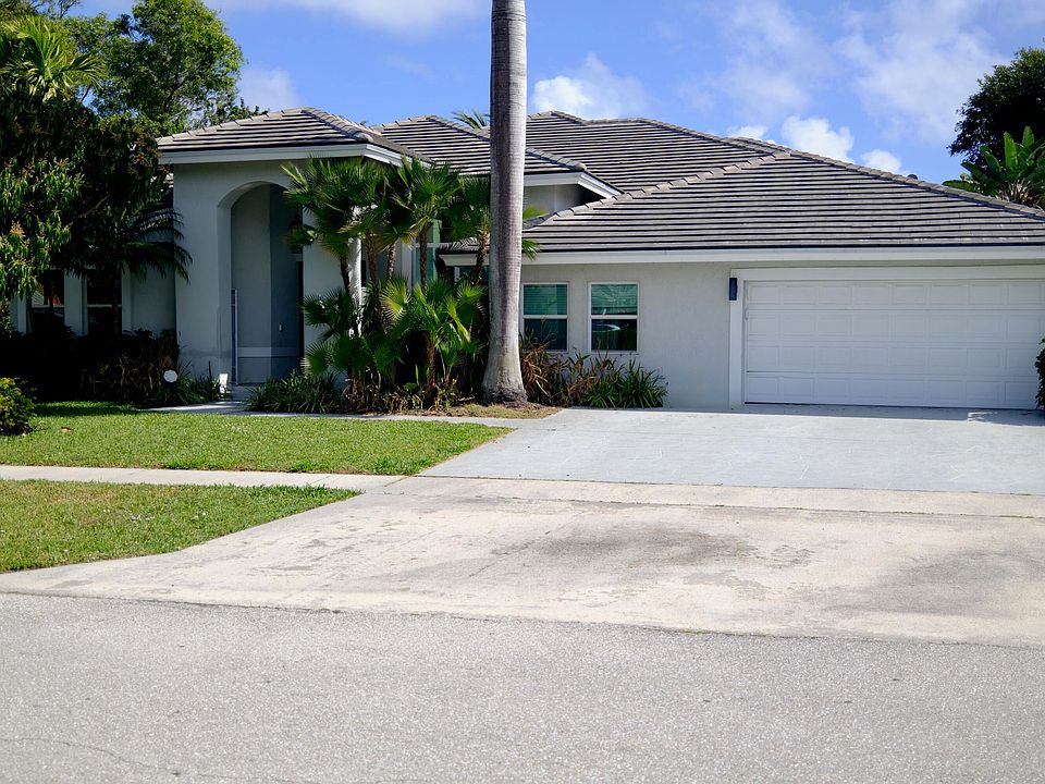 1st image of 7354 Fairway Trail