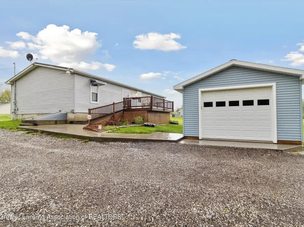 39 Frey Rd, Vermontville, MI 49096