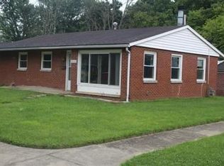 2000 Saint Christopher Dr, Lexington, KY 40502