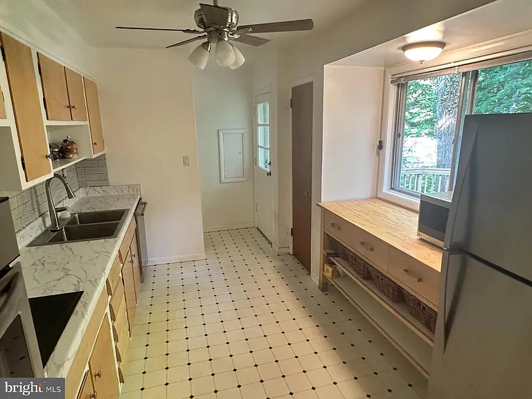 7020 Ted Dr — Photo 5