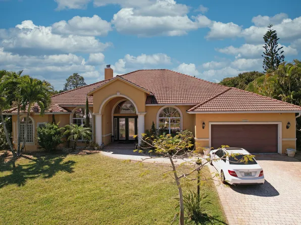 3502 SE Burk Court, Port St Lucie, FL 34984