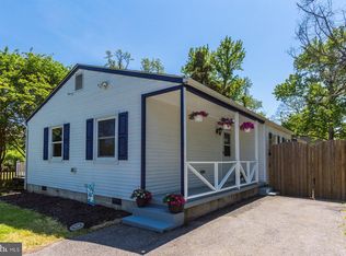 5614 Essex St, Churchton, MD