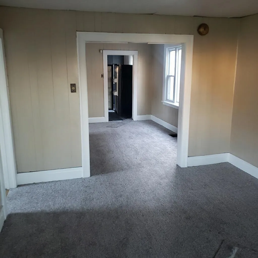 309 Mills St — Photo 1