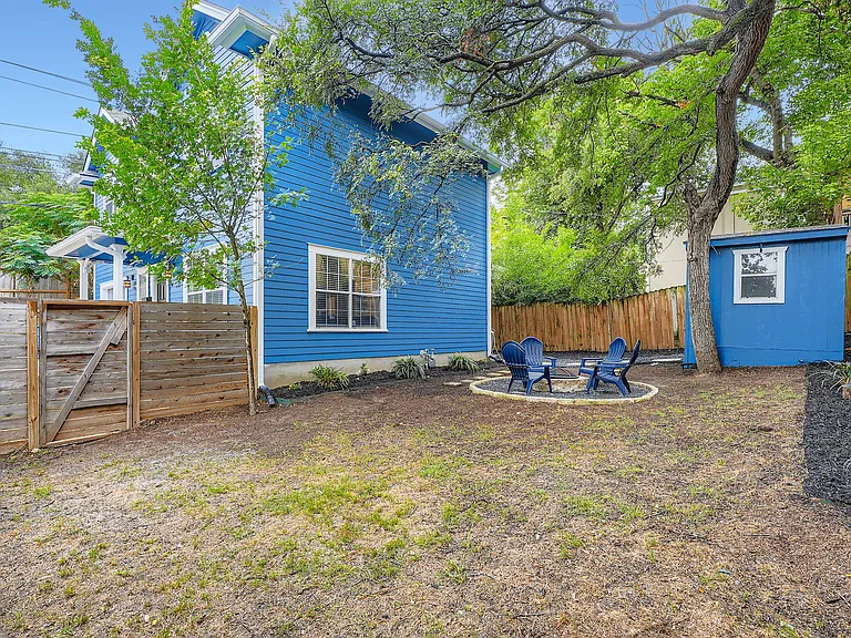 1117 Algarita Ave — Photo 15