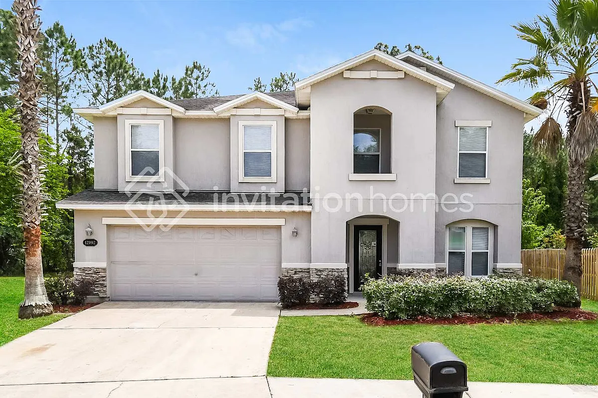 Photo 1 of 17 - 12192 Pebble Point Dr S - Jacksonville, FL Primary Photo - 12192 Pebble Point Dr S