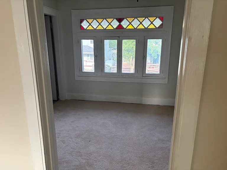 210 N Tremont St — Photo 3
