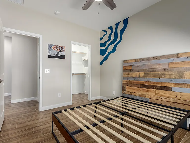 8944 W Century Dr — Photo 8