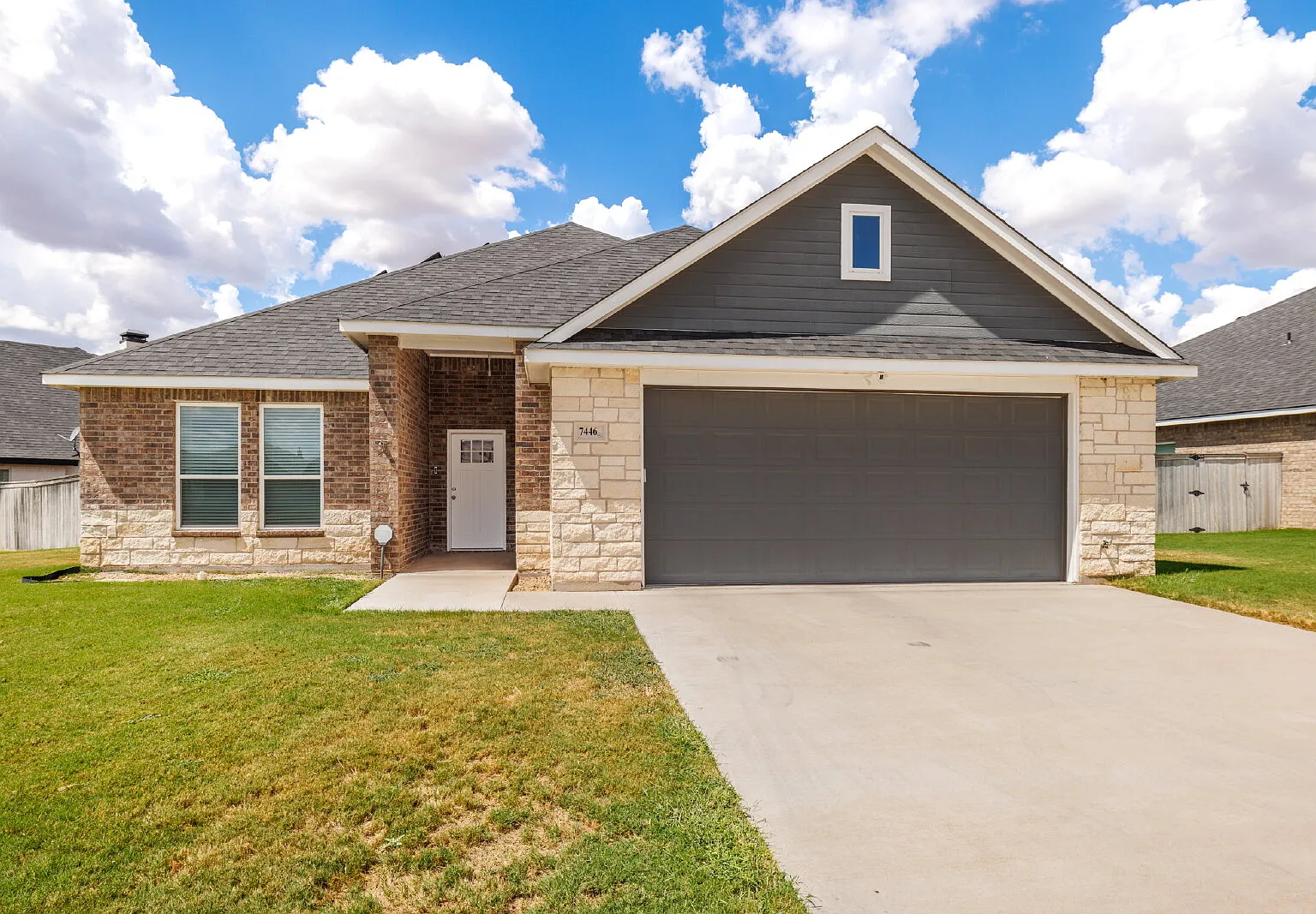 3 bed, 2.0 bath, 1710 sqft, $3,200 — Photo 1