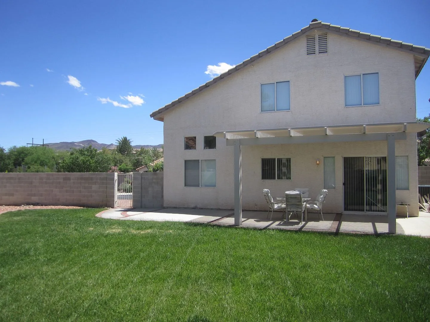 Green Valley Ranch 3 bedroom Home for $2500 — Photo 4