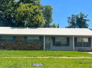 1107 Apple St, Vidalia, LA 71373