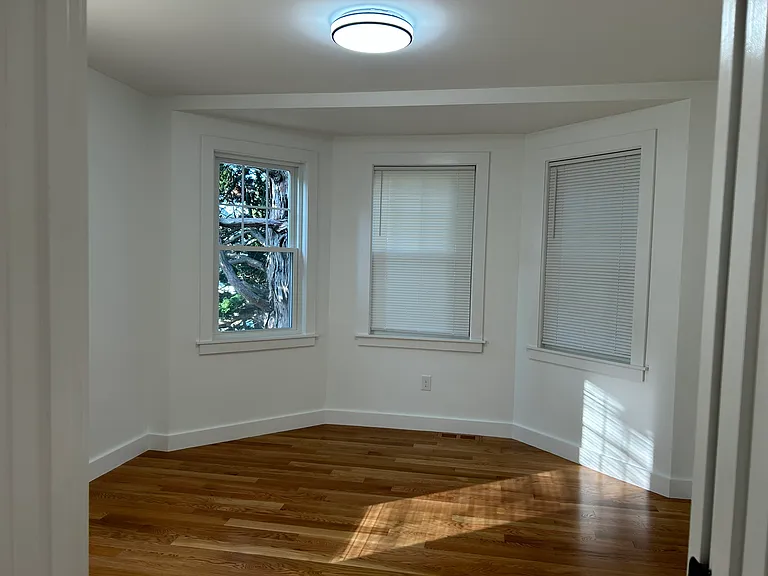 22 Berlin St — Photo 10