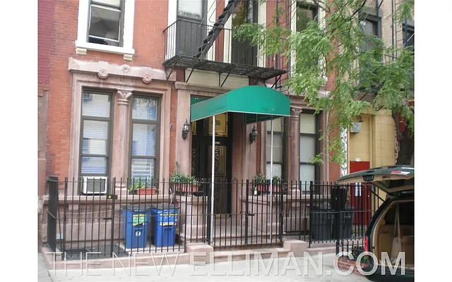 Rented by Douglas Elliman | media 25