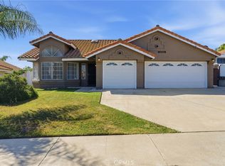 16488 Mountain St, Lake Elsinore, CA 92530